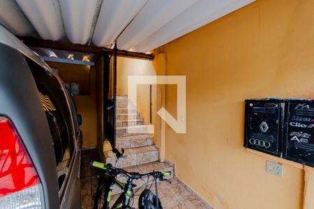 Garagem de casa à venda com 1 quarto, 240m² em Parque Oratório, Santo André