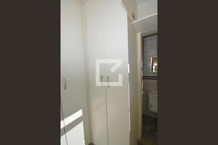 Apartamento à venda com 80m², 2 quartos e 2 vagasCloset