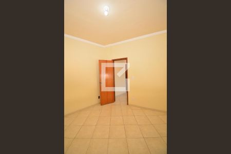 Apartamento à venda com 80m², 2 quartos e 2 vagasQuarto 1