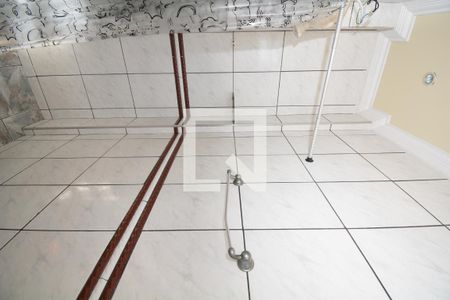 Apartamento à venda com 80m², 2 quartos e 2 vagasBanheiro de Serviço