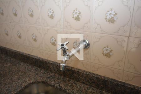 Apartamento à venda com 80m², 2 quartos e 2 vagasCozinha - Torneira