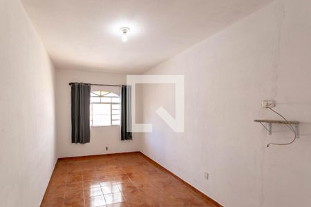 Quarto 1 de casa para alugar com 2 quartos, 200m² em Goiânia, Belo Horizonte