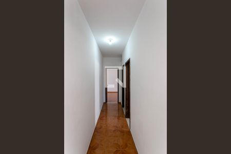 Corredor de casa para alugar com 2 quartos, 200m² em Goiânia, Belo Horizonte