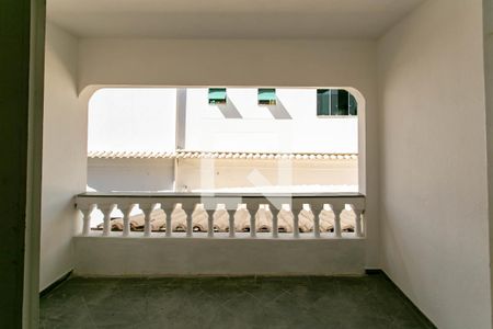 Varanda de casa para alugar com 2 quartos, 200m² em Goiânia, Belo Horizonte