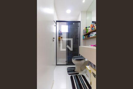 Apartamento à venda com 51m², 2 quartos e 1 vaga Apartamento à venda com 51m², 2 quartos e 1 vagaBanheiro Social