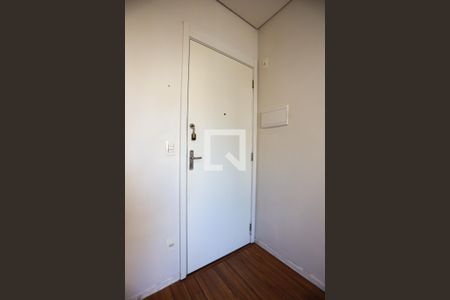 Sala - detalhes da entrada de apartamento para alugar com 2 quartos, 47m² em Jardim Petrópolis, Cotia