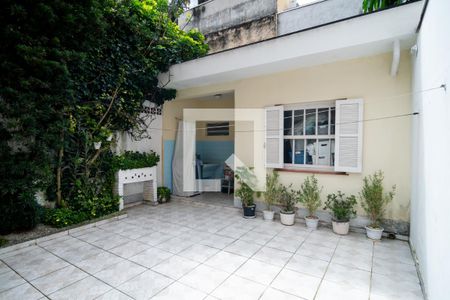 Área Externa / Lavanderia de casa à venda com 4 quartos, 171m² em Brooklin Paulista, São Paulo
