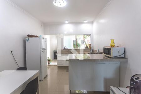 Casa à venda com 280m², 3 quartos e 4 vagas Casa à venda com 280m², 3 quartos e 4 vagasCozinha