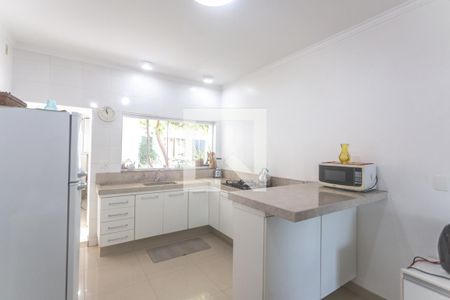 Casa à venda com 280m², 3 quartos e 4 vagas Casa à venda com 280m², 3 quartos e 4 vagasCozinha