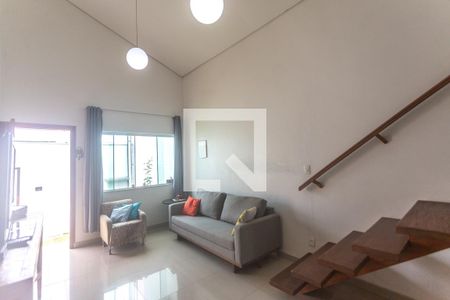 Sala de estar de casa à venda com 3 quartos, 280m² em Rudge Ramos, São Bernardo do Campo