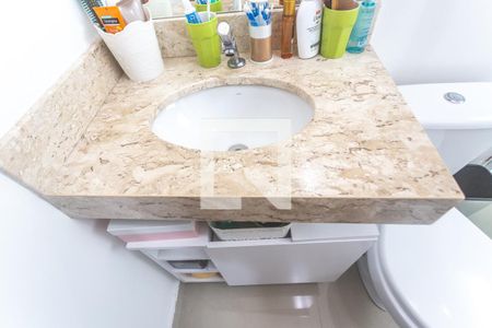 Casa à venda com 280m², 3 quartos e 4 vagas Casa à venda com 280m², 3 quartos e 4 vagasBanheiro suíte