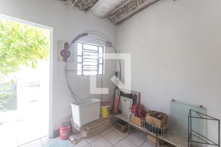 Casa à venda com 280m², 3 quartos e 4 vagas Casa à venda com 280m², 3 quartos e 4 vagasQuarto de serviço