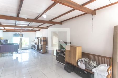Casa à venda com 280m², 3 quartos e 4 vagas Casa à venda com 280m², 3 quartos e 4 vagasSalão