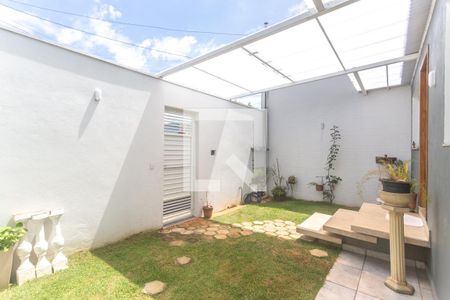 Casa à venda com 280m², 3 quartos e 4 vagas Casa à venda com 280m², 3 quartos e 4 vagasHall de entrada
