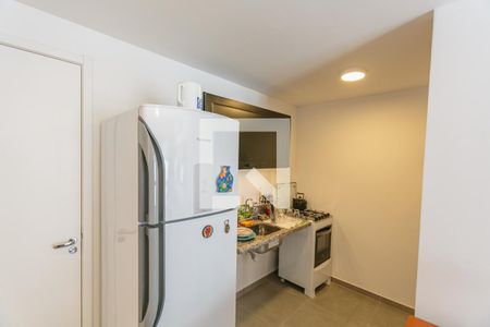 Cozinha de apartamento para alugar com 1 quarto, 35m² em Auxiliadora, Porto Alegre