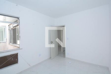 Quarto 1 de apartamento à venda com 2 quartos, 70m² em Cordovil, Rio de Janeiro