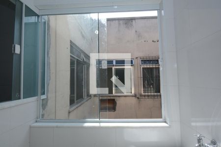 Apartamento para alugar com 70m², 2 quartos e 1 vagaÁrea de Serviço
