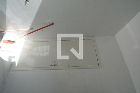 Apartamento para alugar com 70m², 2 quartos e 1 vagaÁrea de Serviço