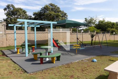 Apartamento para alugar com 47m², 2 quartos e 1 vaga Apartamento para alugar com 47m², 2 quartos e 1 vagaPlayground