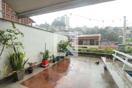 Casa para alugar com 150m², 3 quartos e 1 vagaQuintal