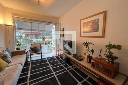 Sala de casa para alugar com 3 quartos, 150m² em Vila Anglo Brasileira, São Paulo