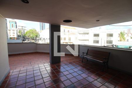 Apartamento à venda com 73m², 2 quartos e sem vagaÁrea comum