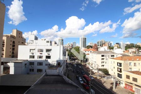 Apartamento à venda com 73m², 2 quartos e sem vagaVista