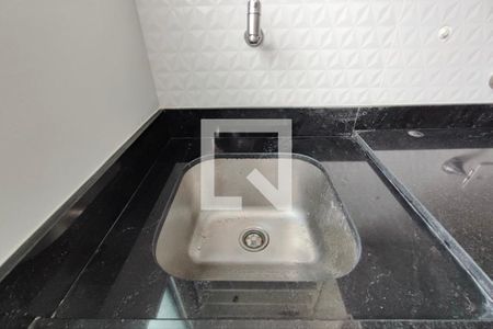 Apartamento para alugar com 54m², 2 quartos e 1 vaga Apartamento para alugar com 54m², 2 quartos e 1 vagaCozinha e Área de Serviço