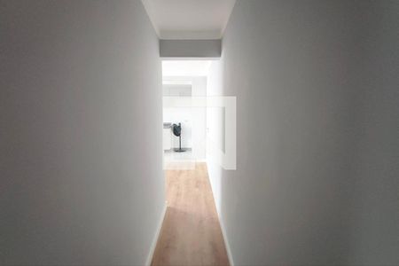 Corredor quartos de apartamento para alugar com 2 quartos, 54m² em Loteamento Parque São Martinho, Campinas