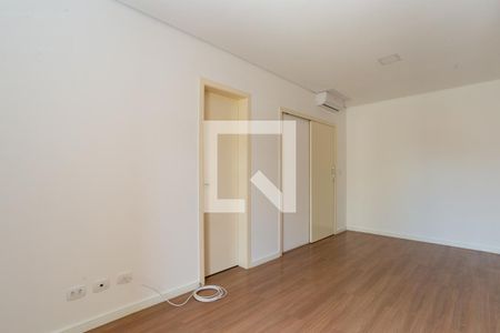 Casa à venda com 109m², 2 quartos e 2 vagasSuíte 2