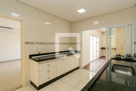 Casa à venda com 109m², 2 quartos e 2 vagasCozinha