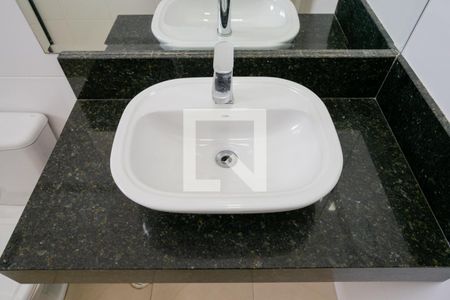 Casa à venda com 109m², 2 quartos e 2 vagasBanheiro da suíte 2