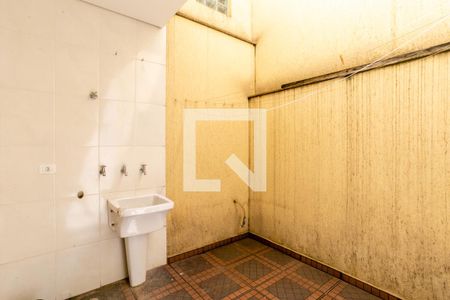 Casa à venda com 109m², 2 quartos e 2 vagasÁrea de serviço