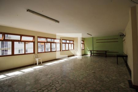 Apartamento à venda com 80m², 3 quartos e 1 vaga Apartamento à venda com 80m², 3 quartos e 1 vagaÁrea comum - Salão de festas