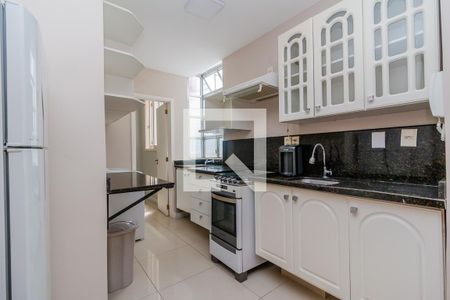 Apartamento à venda com 82m², 2 quartos e sem vagaCozinha