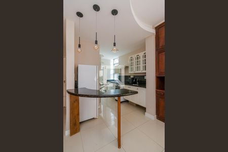 Apartamento à venda com 82m², 2 quartos e sem vagaCozinha