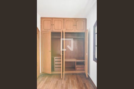 Casa à venda com 150m², 3 quartos e 2 vagasQuarto 03