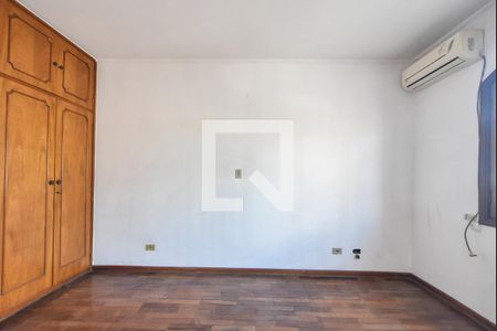 Casa à venda com 150m², 3 quartos e 2 vagasSuíte 01