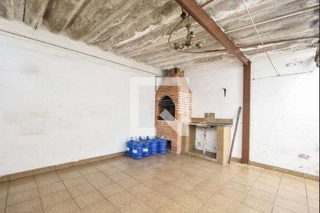 Casa à venda com 150m², 3 quartos e 2 vagasChurrasqueira 