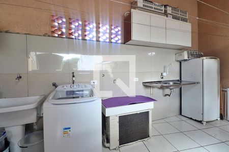 Casa à venda com 184m², 3 quartos e 4 vagasÁrea de Serviço