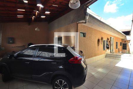Casa à venda com 184m², 3 quartos e 4 vagasGaragem
