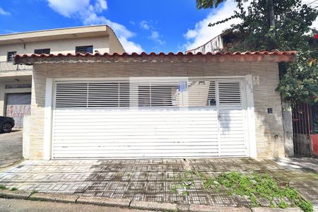 Casa à venda com 184m², 3 quartos e 4 vagasFachada