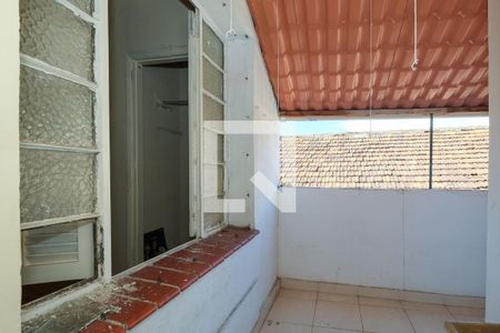 Apartamento à venda com 49m², 2 quartos e sem vaga Apartamento à venda com 49m², 2 quartos e sem vagaÁrea de Serviço
