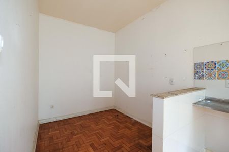 Apartamento à venda com 49m², 2 quartos e sem vaga Apartamento à venda com 49m², 2 quartos e sem vagaSala