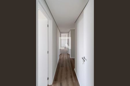 Corredor de apartamento à venda com 4 quartos, 102m² em Castelo, Belo Horizonte