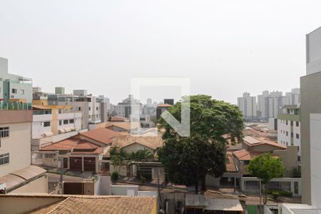 Apartamento à venda com 102m², 4 quartos e 2 vagasVista da semi suíte 2