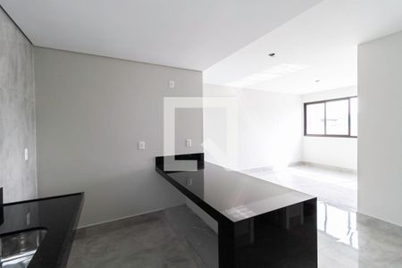 Apartamento à venda com 102m², 4 quartos e 2 vagasCozinha