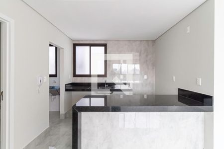 Apartamento à venda com 102m², 4 quartos e 2 vagasCozinha