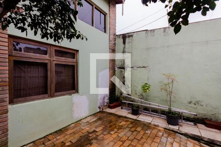 Garagem de casa à venda com 3 quartos, 273m² em Vila Guiomar, Santo André