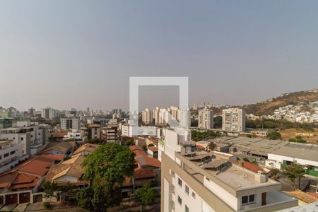 Apartamento à venda com 205m², 4 quartos e 4 vagasCobertura - Vista